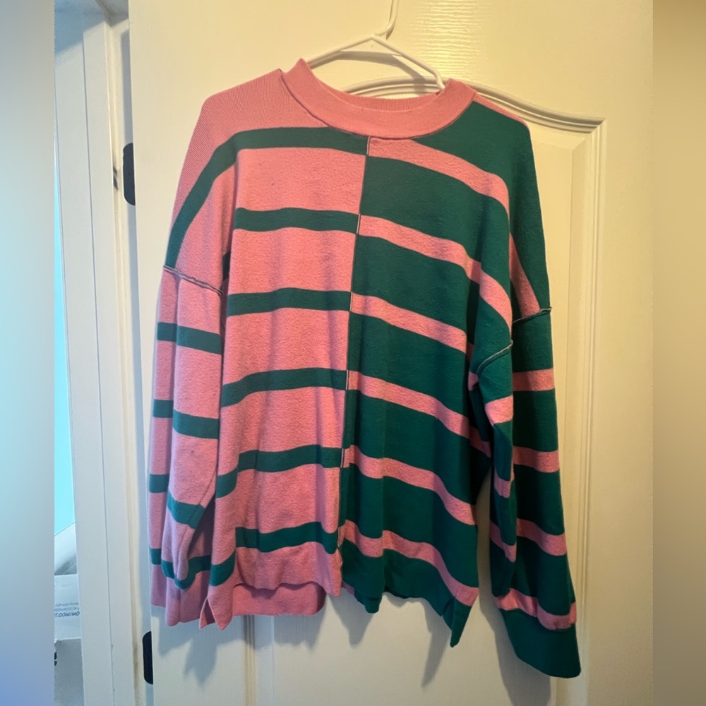 Evaless Sweater
